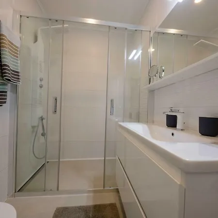 Bella Villa *
